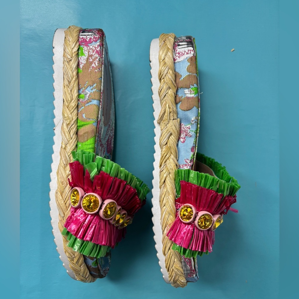 Betsey Johnson Embellished Platform Slide Sandals Size 7.5 - Picture 6 of 11